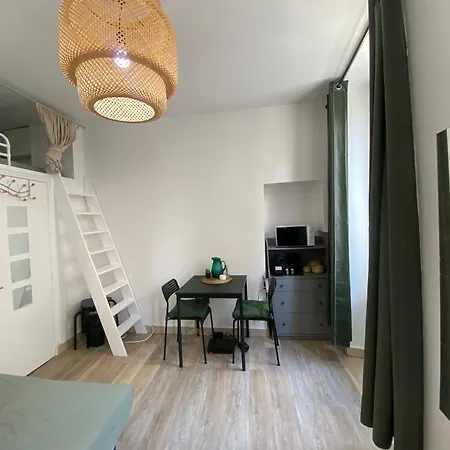 Charmant Studio Au Coeur De *