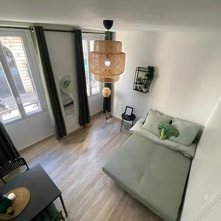 Charmant Studio Au Coeur De *